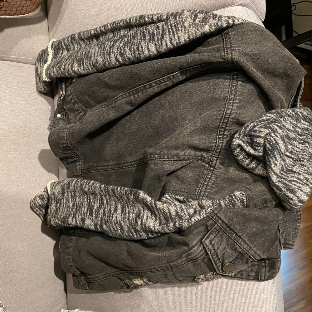 Design Lab Denim Jacket - Picture 2 of 3